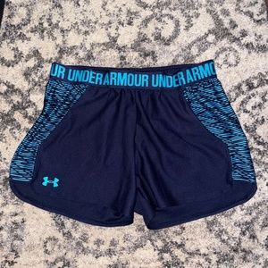 Under Armour womens short with pockets
